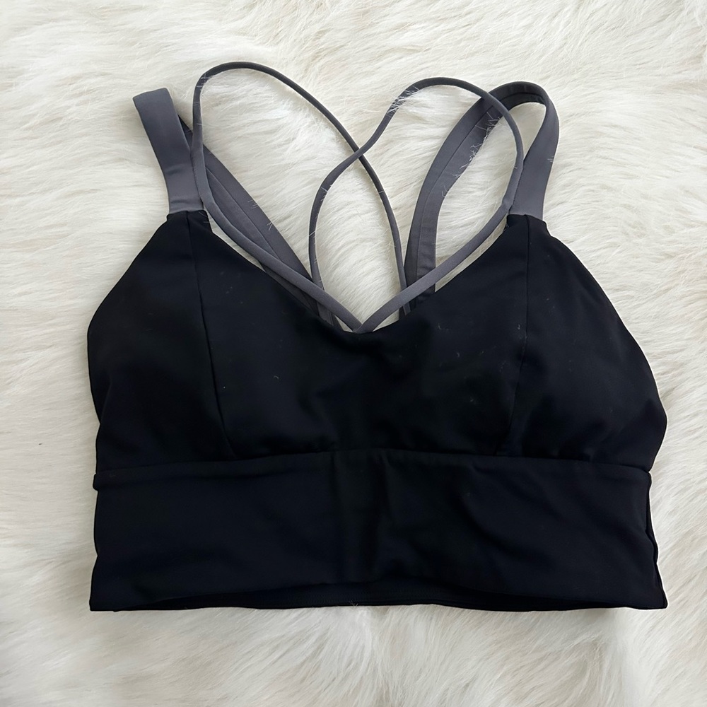Women's Black Strappy Sports Bra
